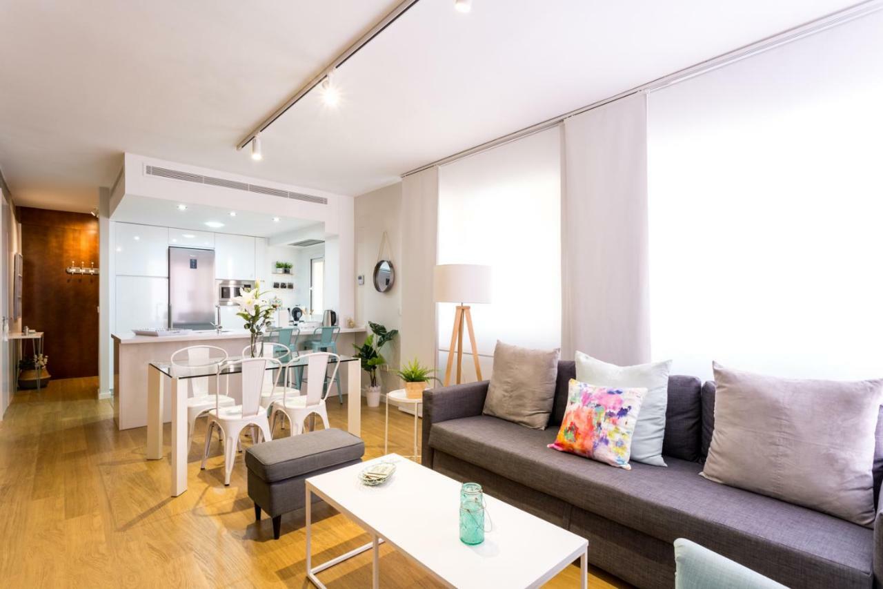 El Rio Appartement Sevilla Buitenkant foto