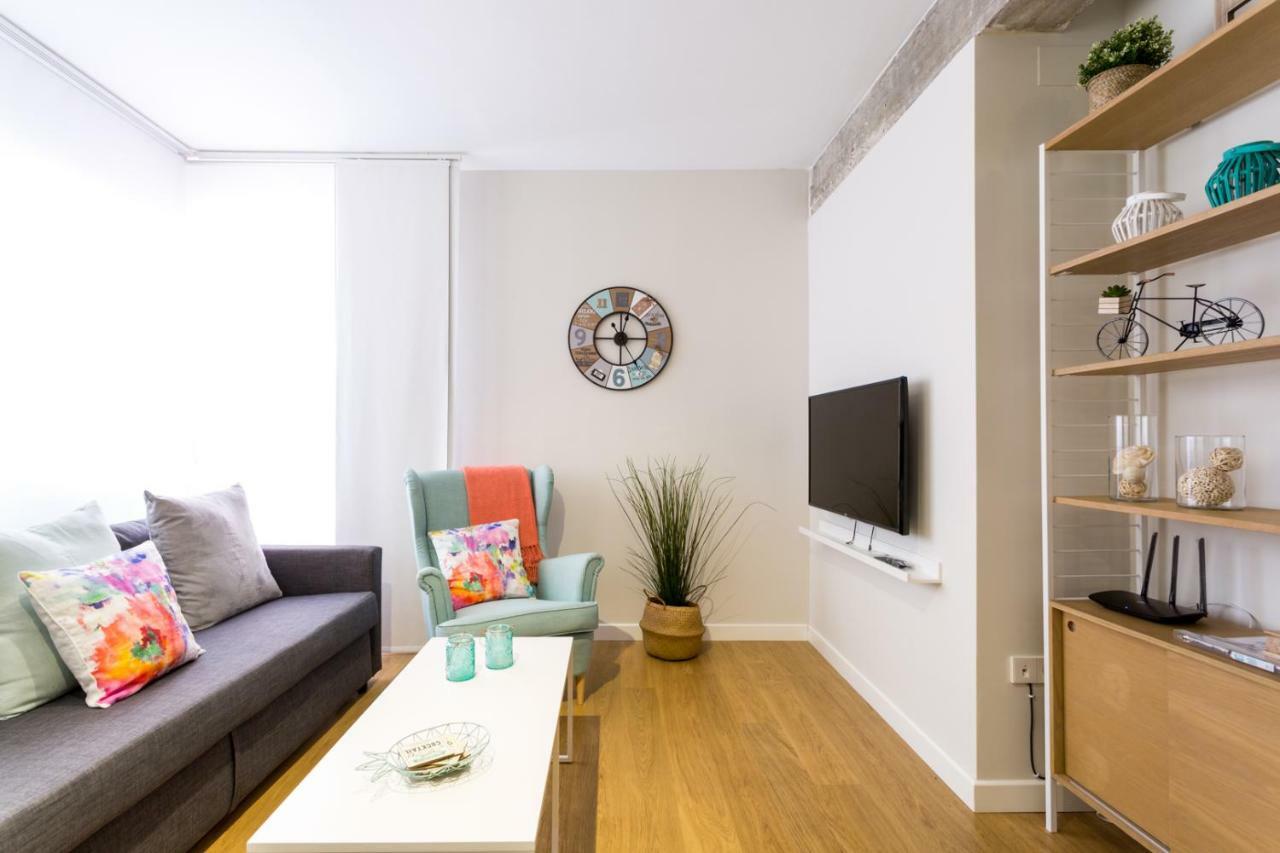 El Rio Appartement Sevilla Buitenkant foto
