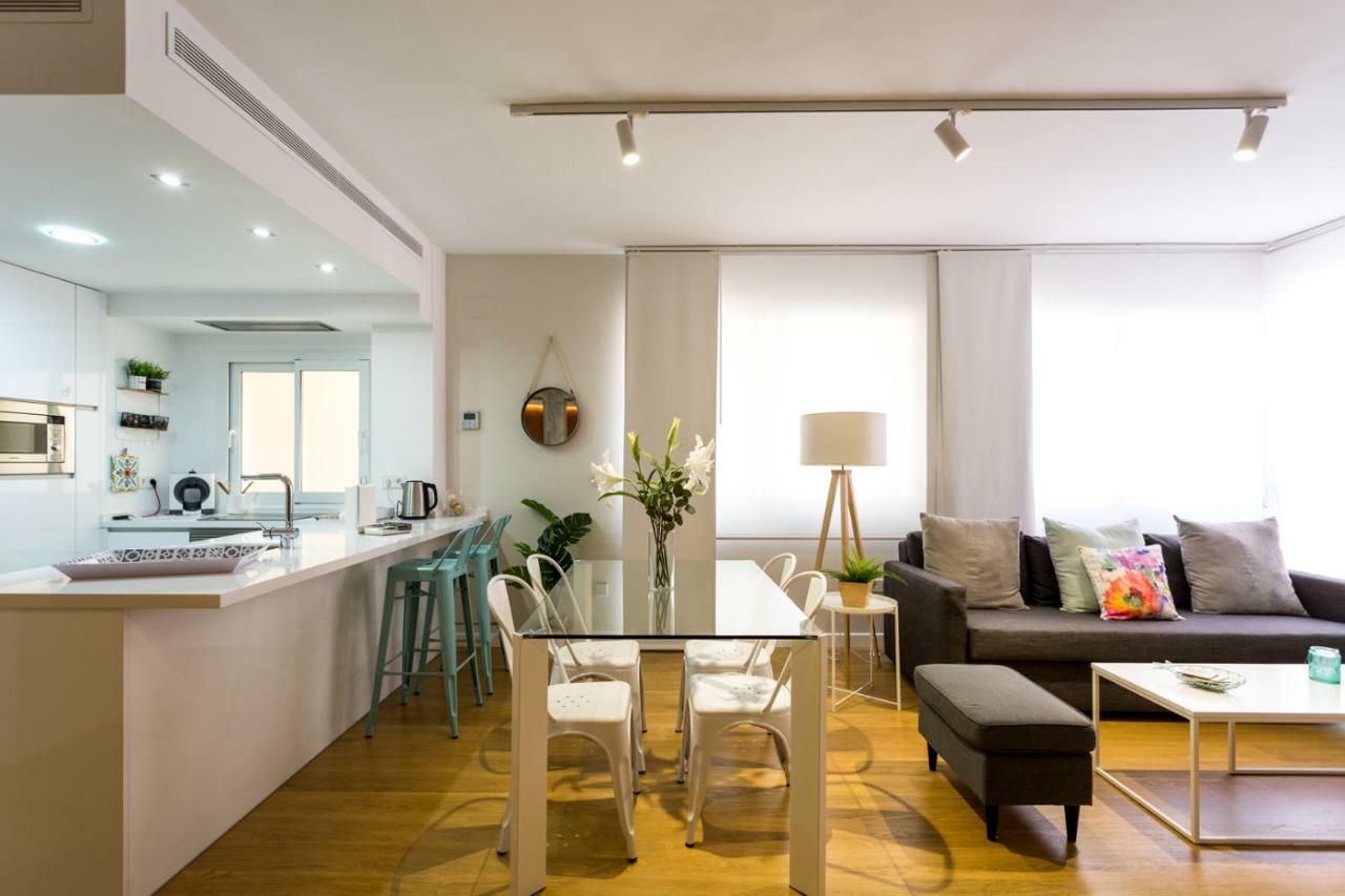 El Rio Appartement Sevilla Buitenkant foto