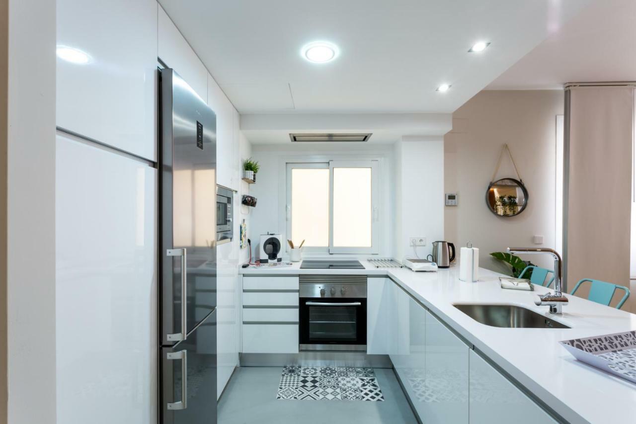 El Rio Appartement Sevilla Buitenkant foto