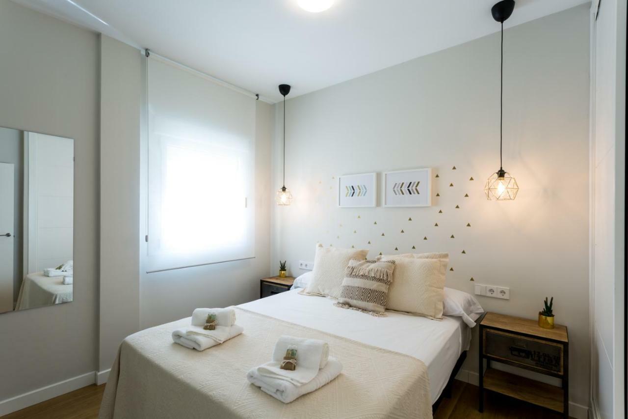 El Rio Appartement Sevilla Buitenkant foto