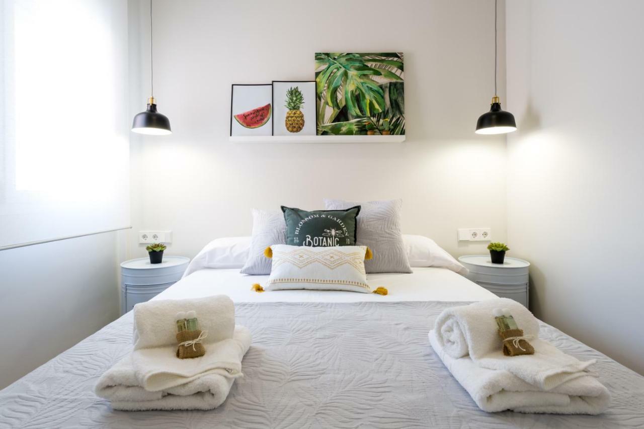 El Rio Appartement Sevilla Buitenkant foto